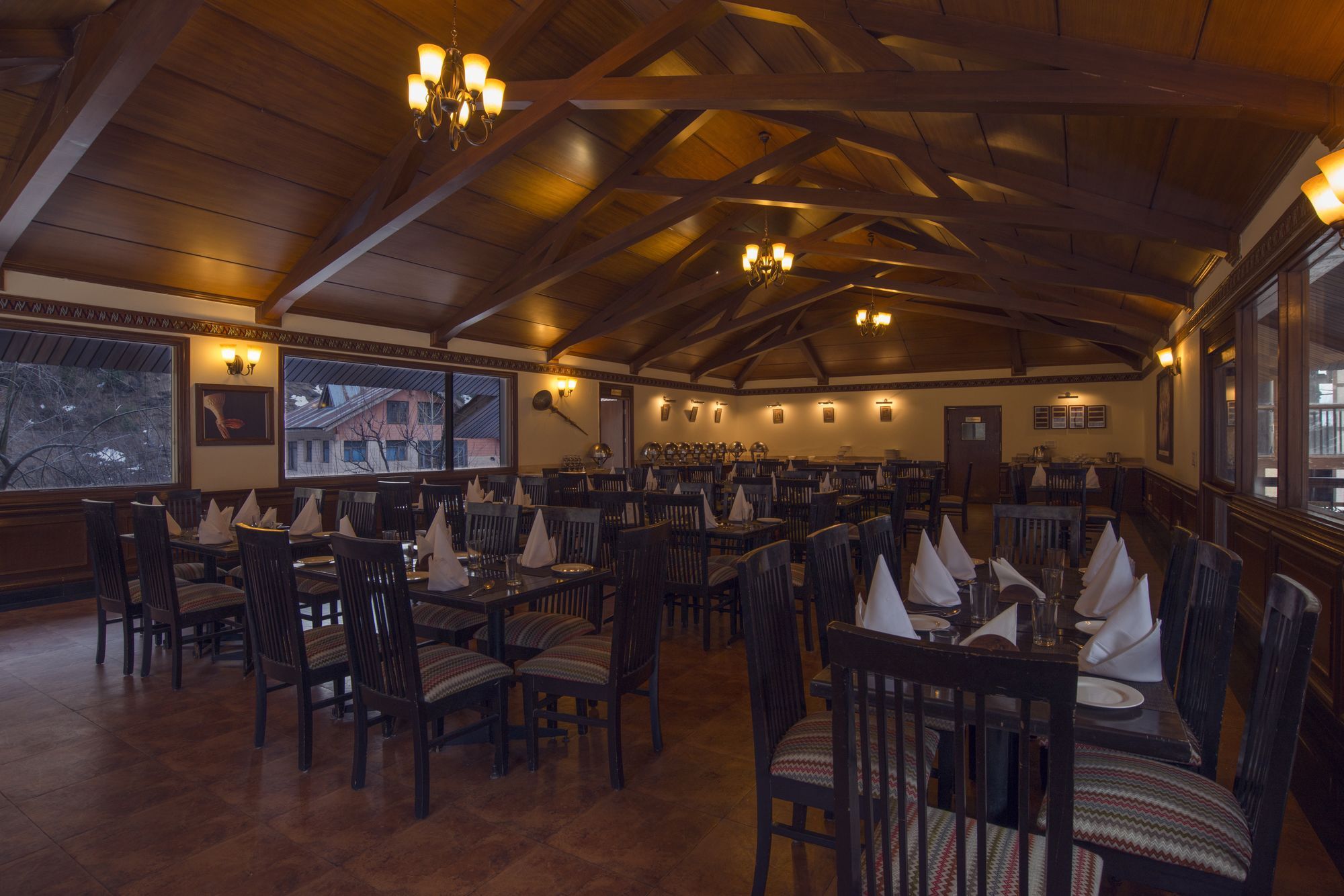Solang Valley Resort Palchān Eksteriør billede